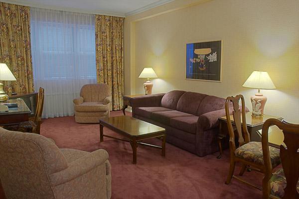 Murray Hill East Suites New York Room photo